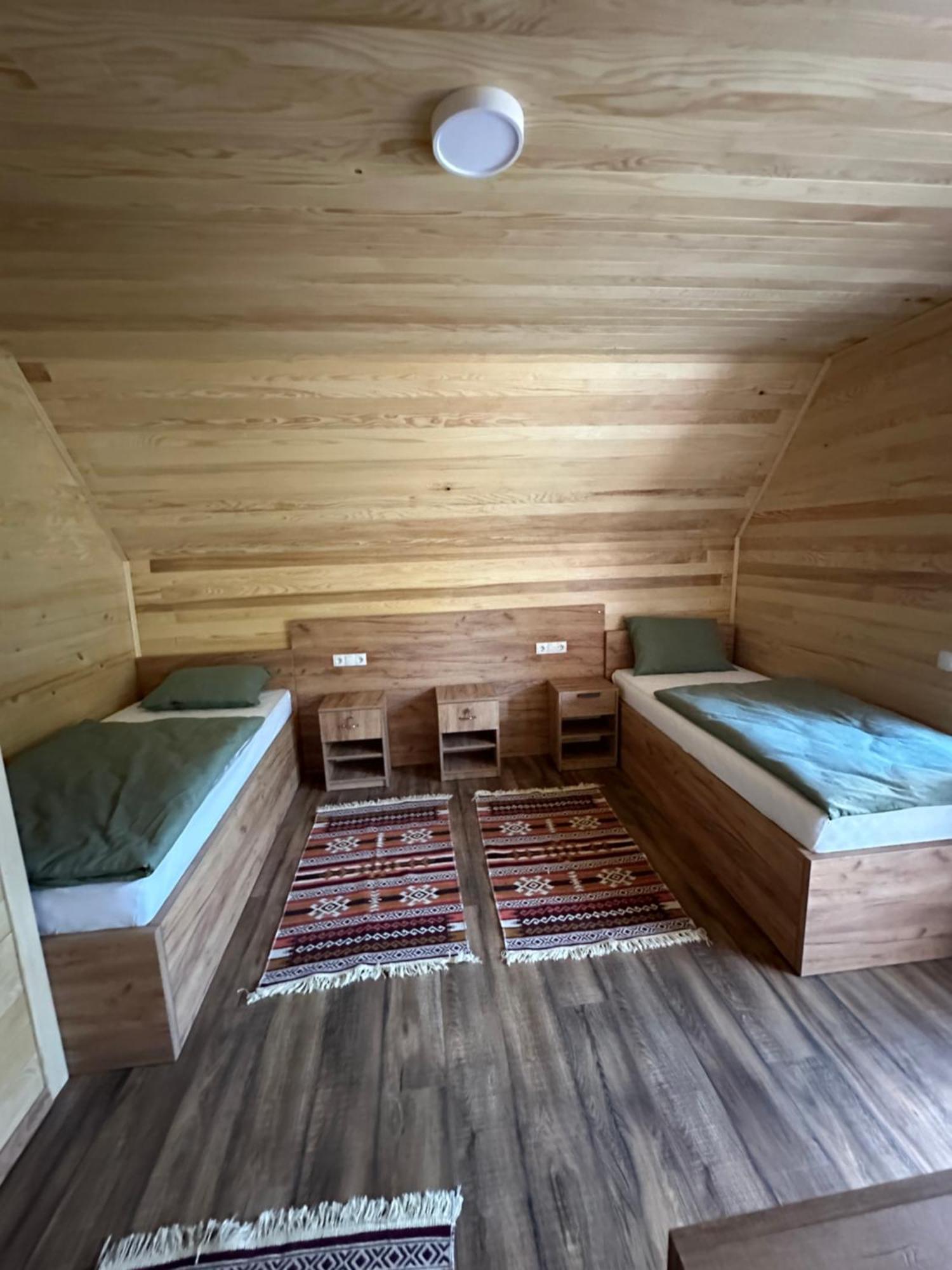 Bungalow House - 5 Rooms Zolaci Kültér fotó